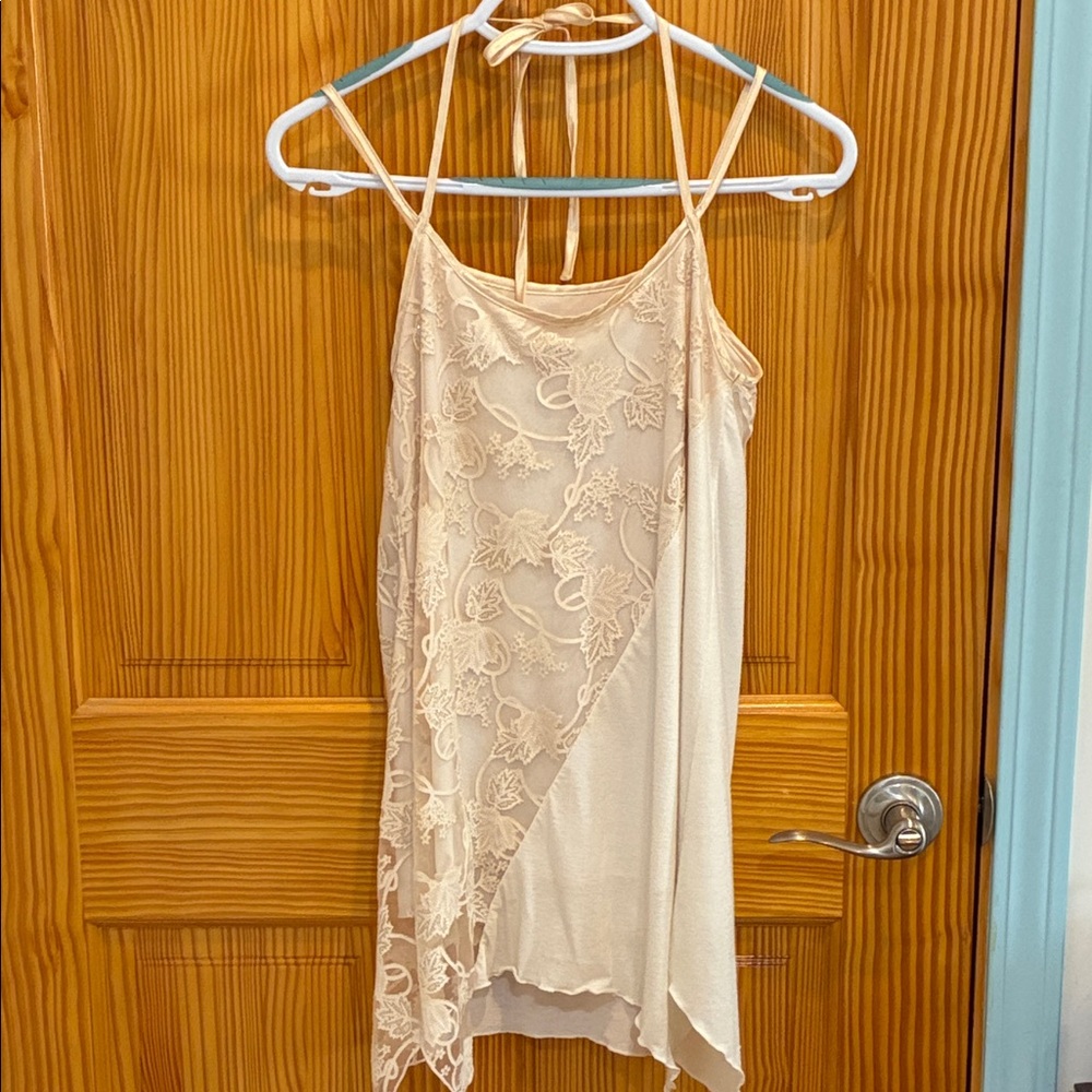 Great value for two stylish pieces! 🌿👗